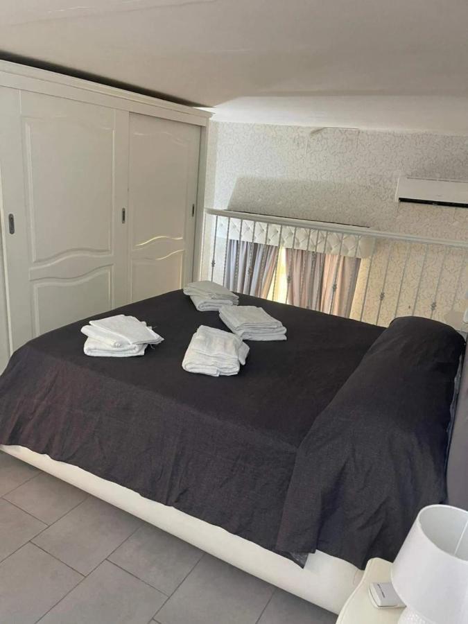نابولي Casa Vacanza Melissa المظهر الخارجي الصورة