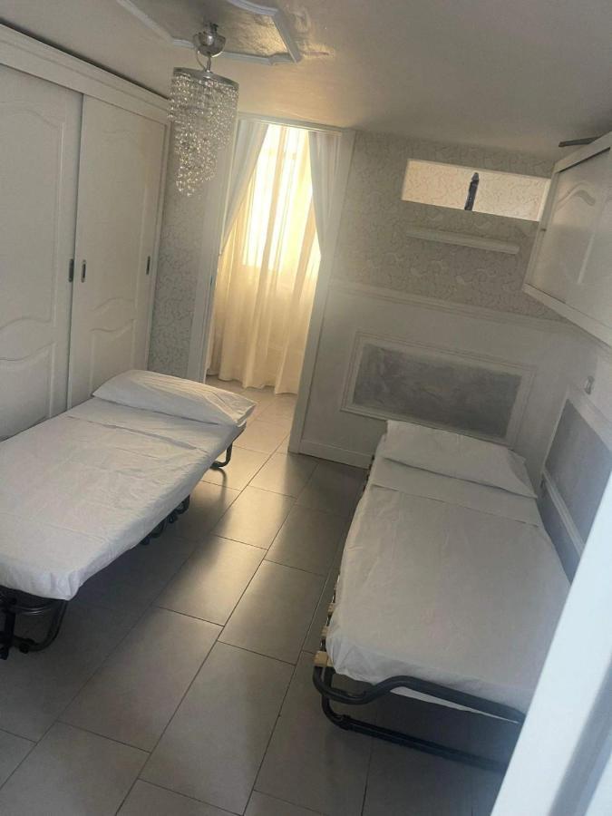 نابولي Casa Vacanza Melissa المظهر الخارجي الصورة